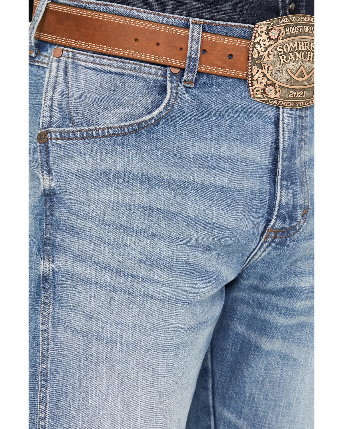 Wrangler Retro Men's Sage Medium Wash Relaxed Boot Stretch Denim Jeans - Image 2